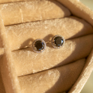 18k Black Diamond Studs