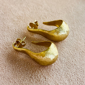 Chunky Gold Raindrop Hoops