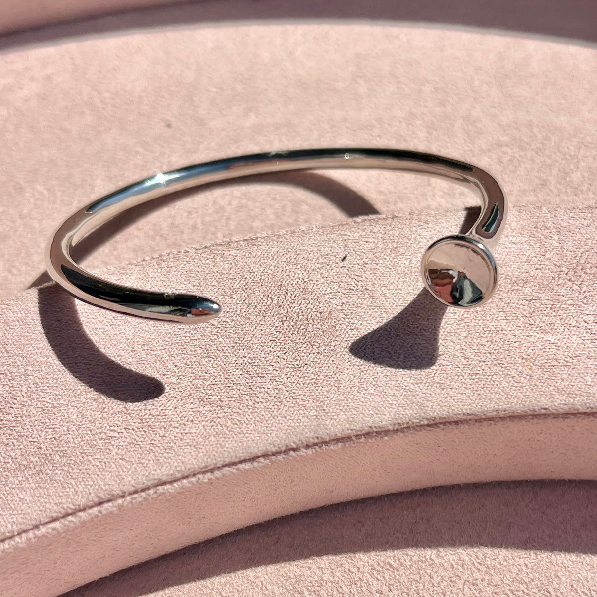 Golf Tee Cuff