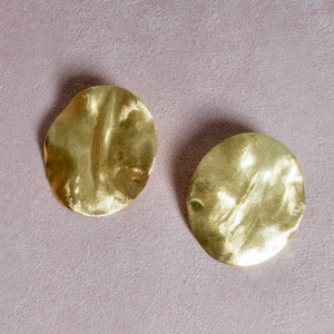Wavy Circle Earrings