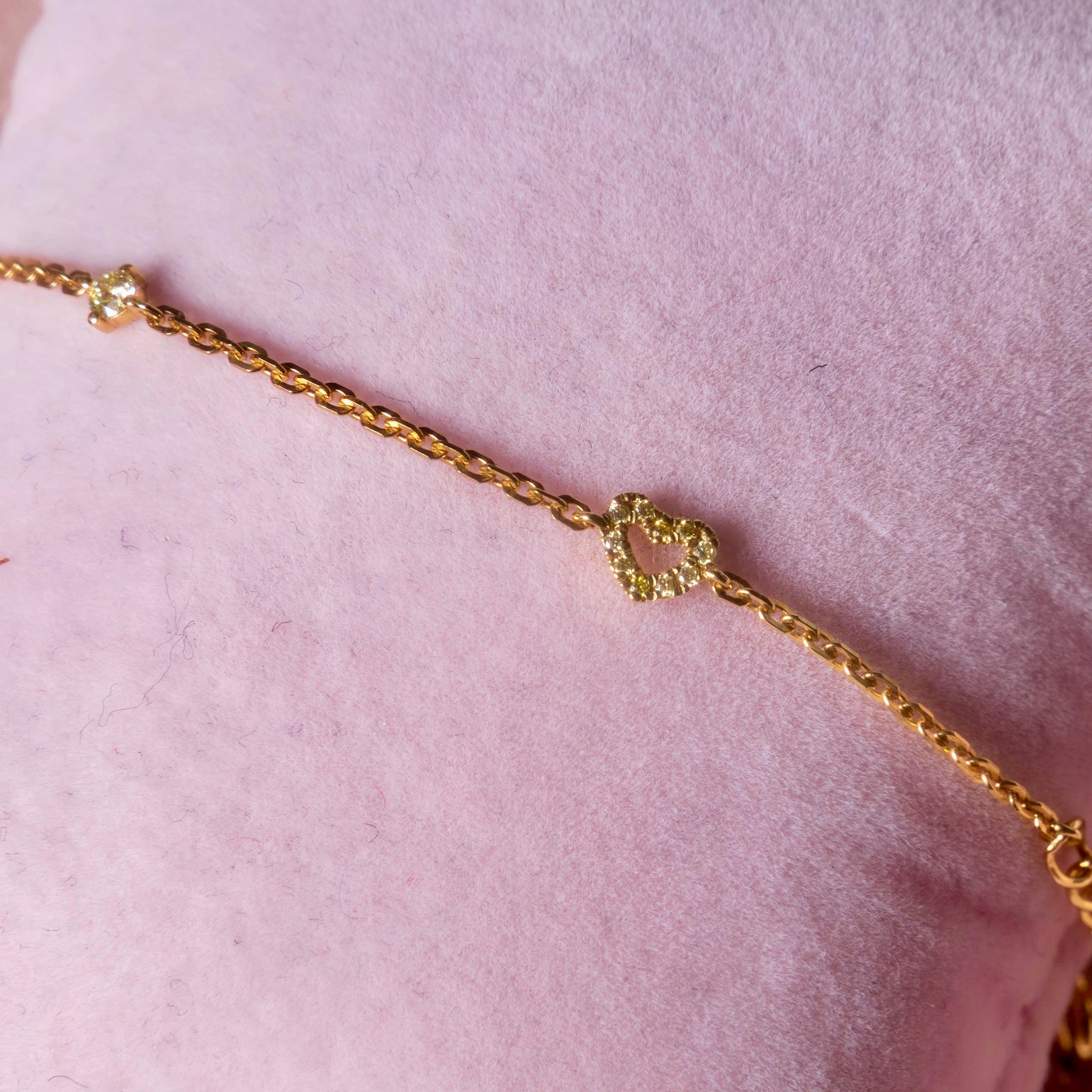 18k Yellow Diamond Heart Bracelet