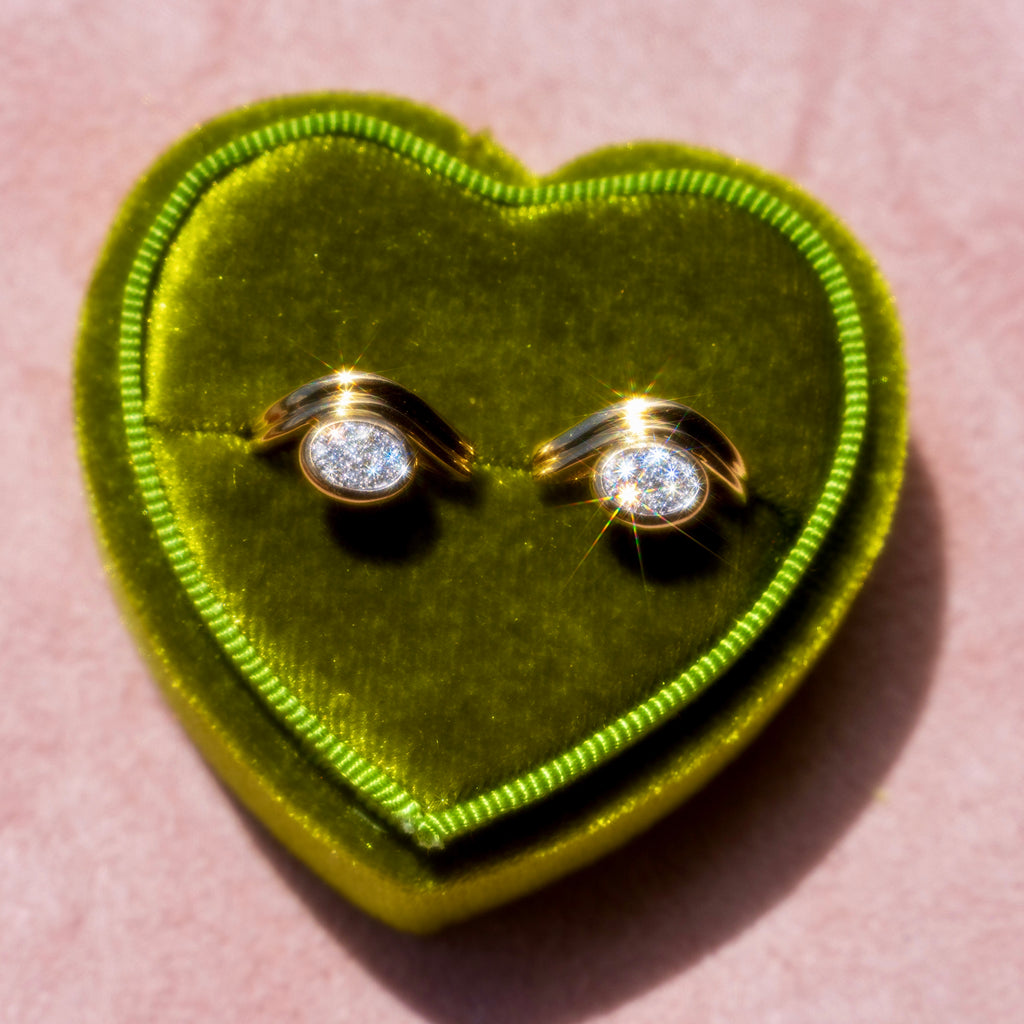 14k Diamond Wave Huggies