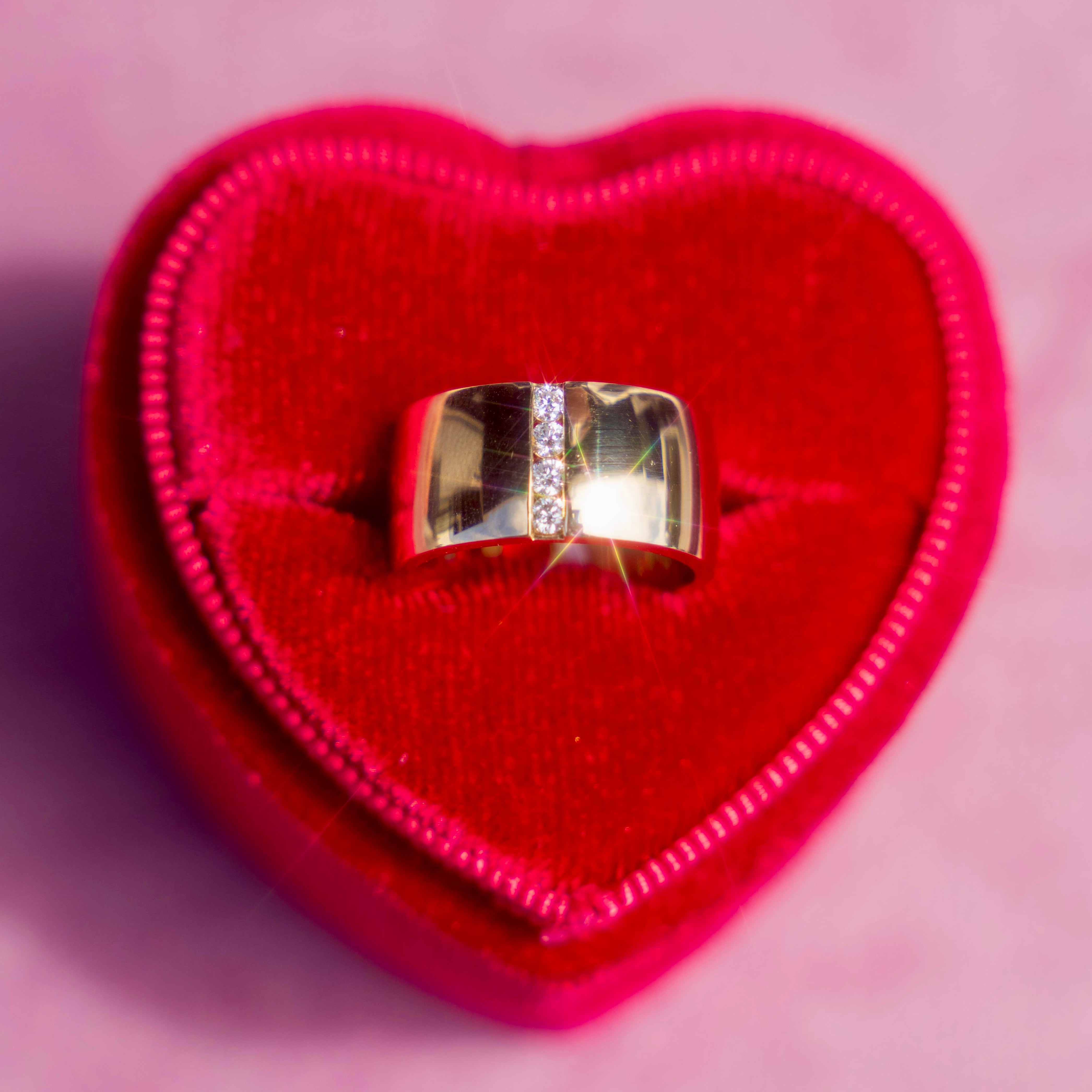 14k Diamond Cigar Band
