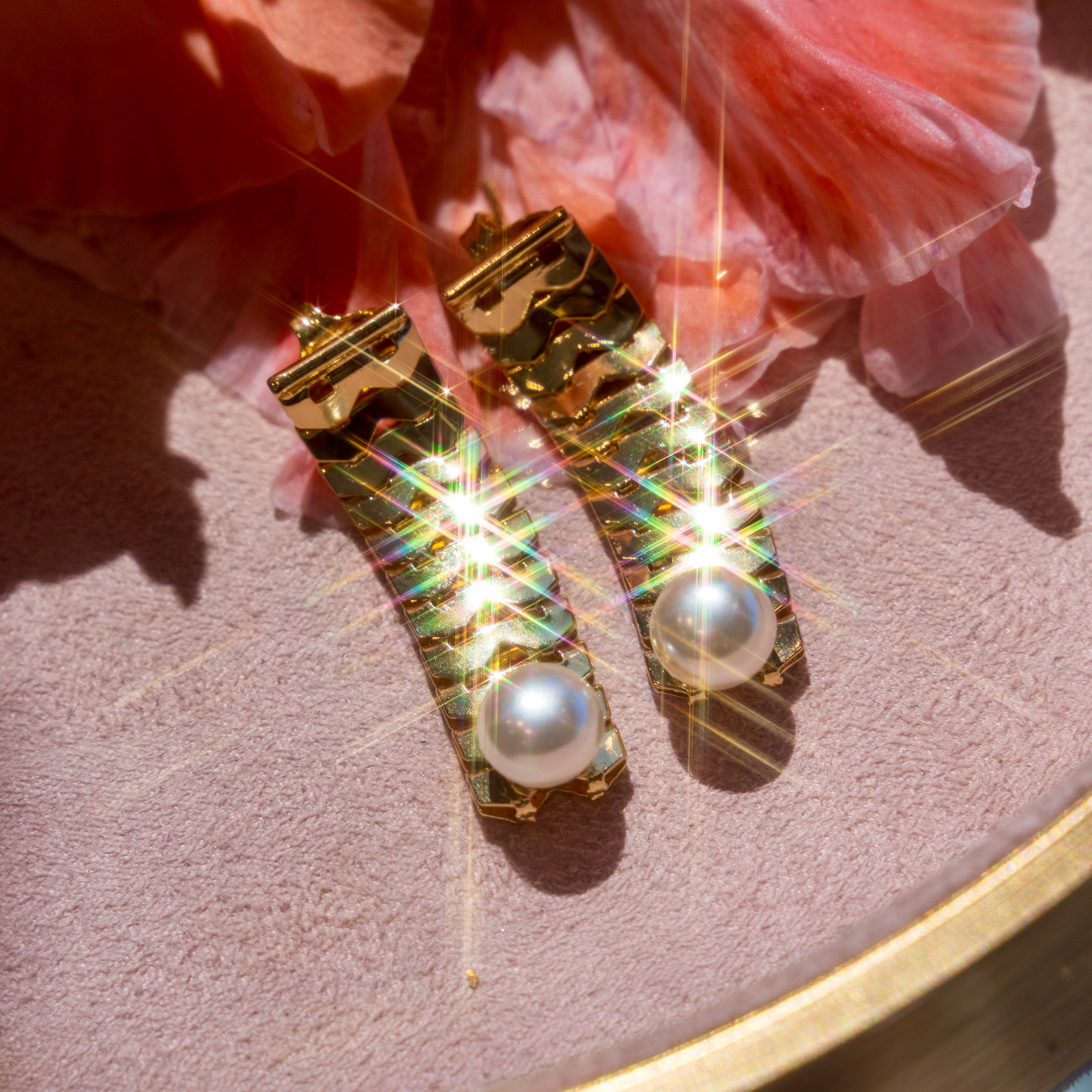 Gold Herringbone Earrings w/ Freshwater Pearls