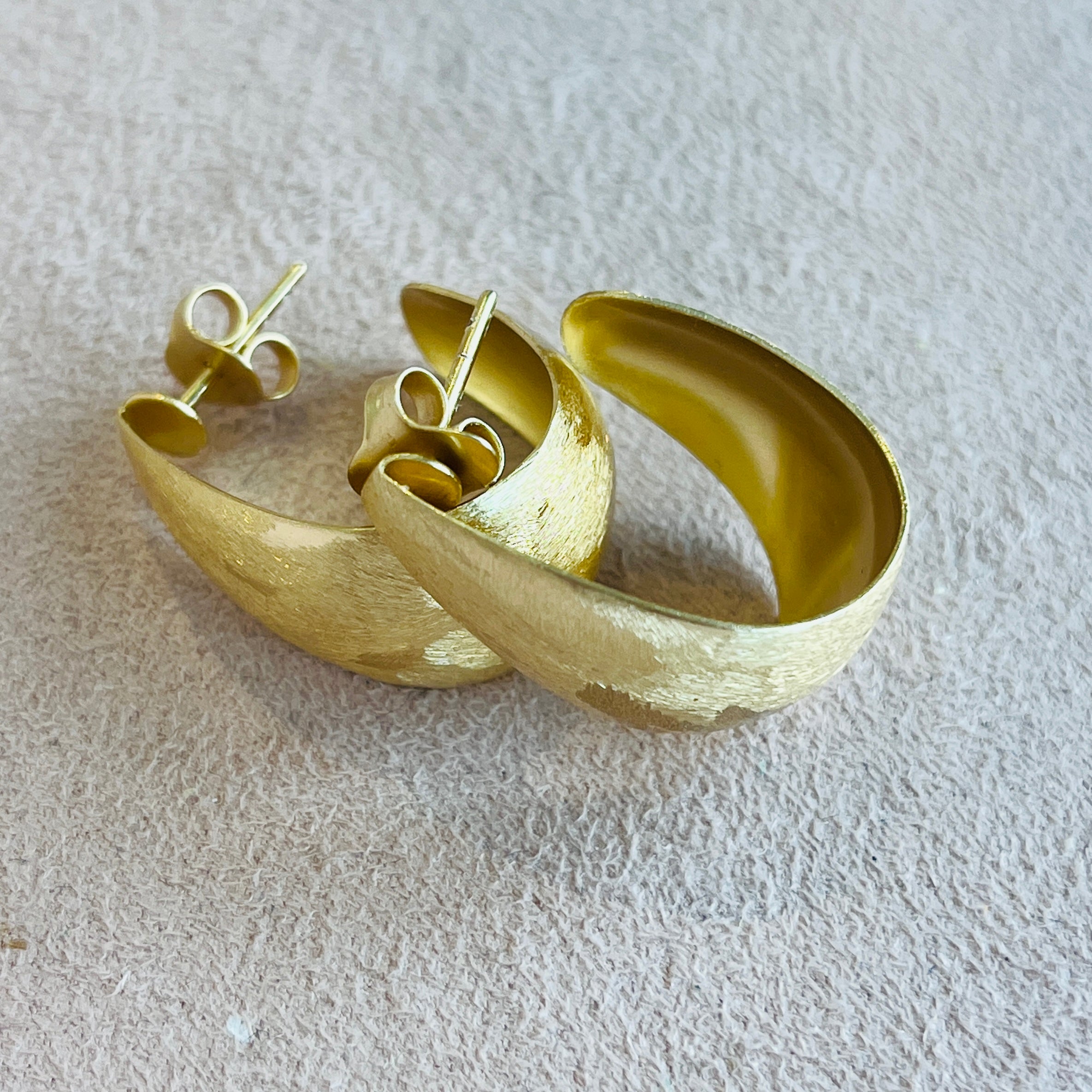 Chunky Matte Gold Hoops