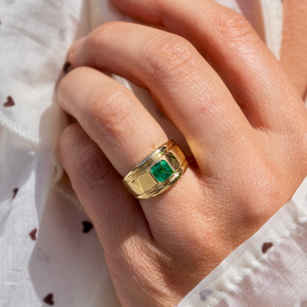 14k Emerald Chunky Ring